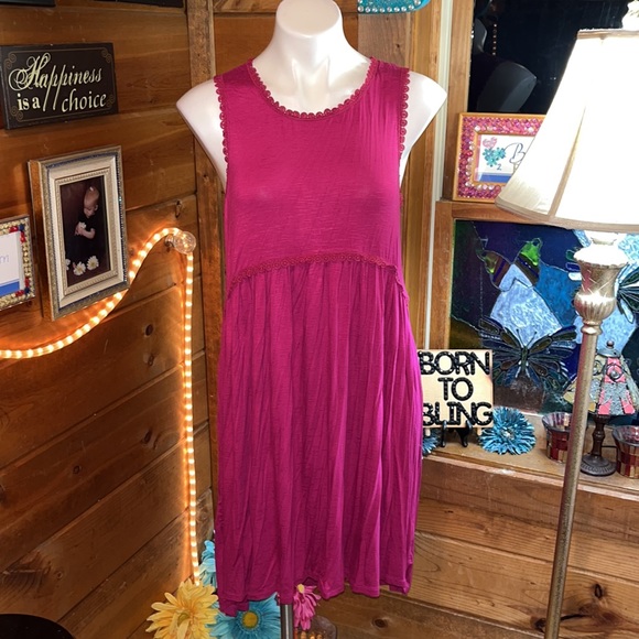 jodifl hot pink dress Jodifl Two Toned Abstract Print Smocked Bodice Dress in Hot Pink/Orange M